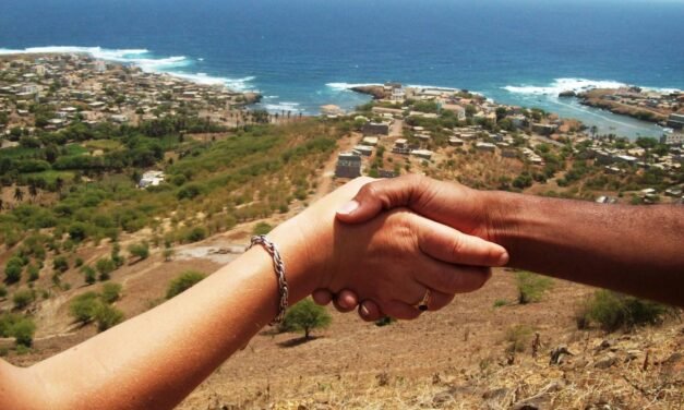 Reclamação e sugestões sobre a organização da paragem da Calheta